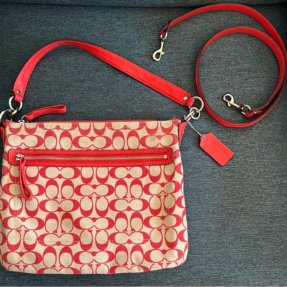 Coach Red/coral and Cream Women's Bag